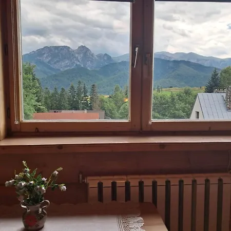 Goscinne U Haliny Apartmán *