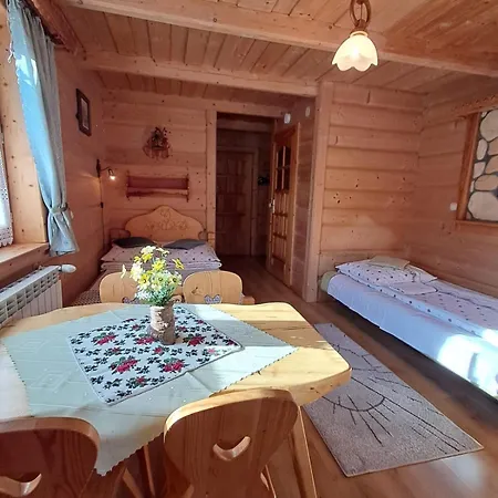 Goscinne U Haliny Apartmán