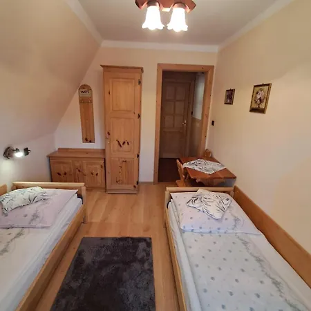 Goscinne U Haliny Апартаменты Косцелиско